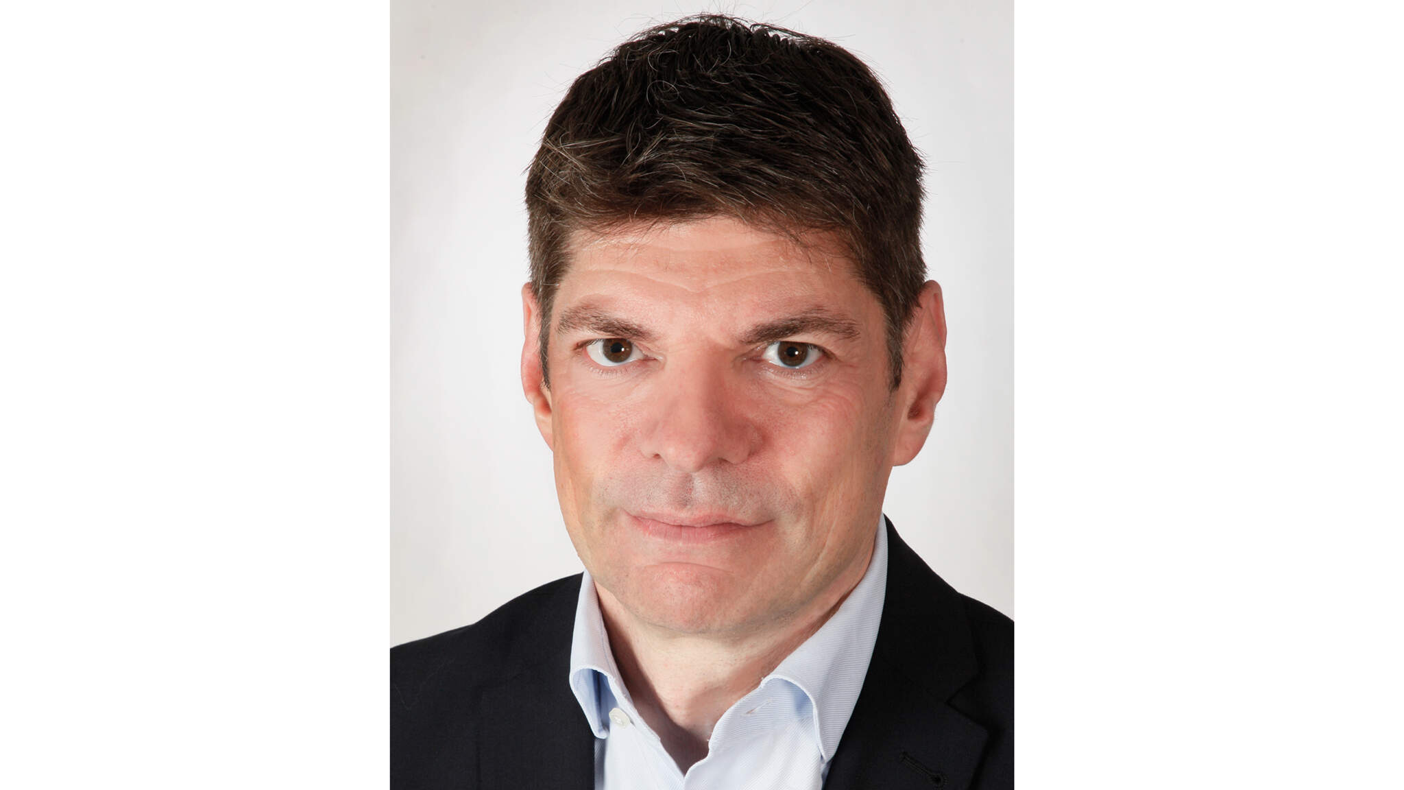 Alexander Winter prend la direction de la business unit DACHSER Air & Sea Logistics EMEA / Photo: Heinz Zwazl Alexander Winter prend la direction de la business unit DACHSER Air & Sea Logistics EMEA / Photo: Heinz Zwazl