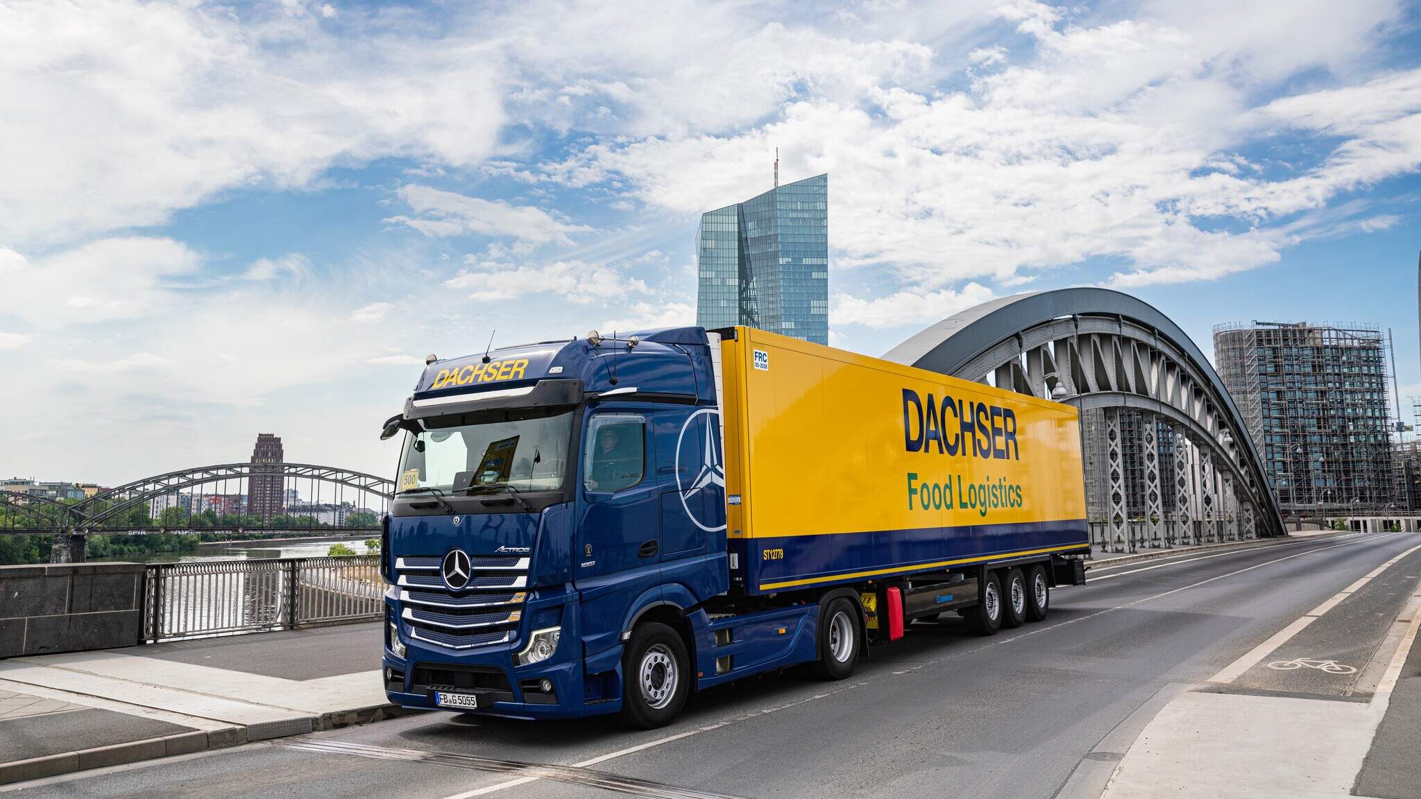 DACHSER Food Logistics offre des solutions sur mesure et int&eacute;gr&eacute;es de la gestion de la cha&icirc;ne du froid aux proc&eacute;dures douani&egrave;res, en passant par la fiabilit&eacute; des op&eacute;rations.